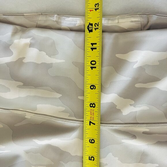 ATHLETA Women's Elation Camo 7/8 Taupe Tight Leggings Size 1X Activewear NWT - Picture 10 of 12